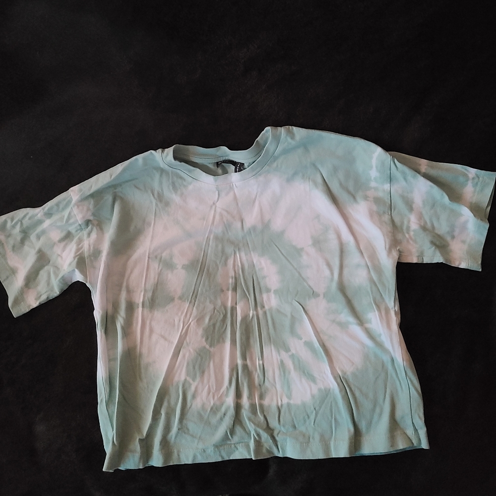ASOS DESIGN cropped shirt